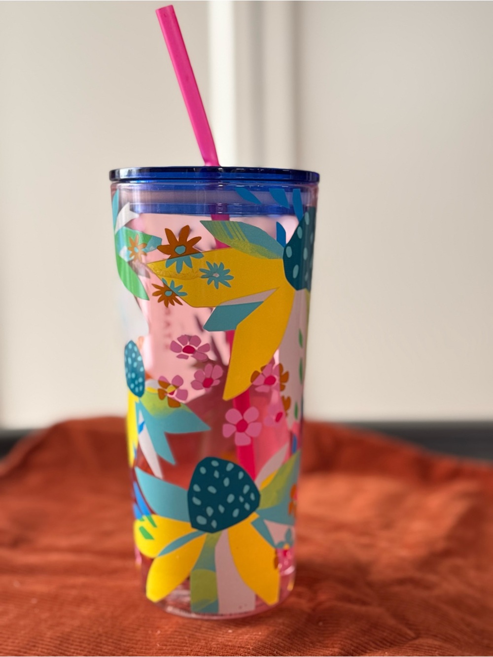 Starbucks 2023 Floral Botanical Cold Cup Tumbler 18 oz Blue Pink Straw